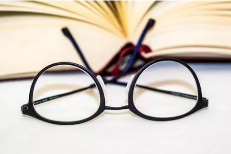 做完近视眼手术要注意什么？