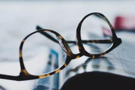 ICL手术后可以打篮球吗？