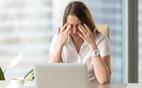 干眼症吃什么维生素或食物能缓解？