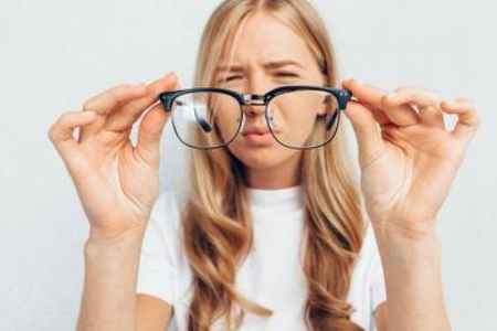 高度近视该选哪种近视矫正手术？