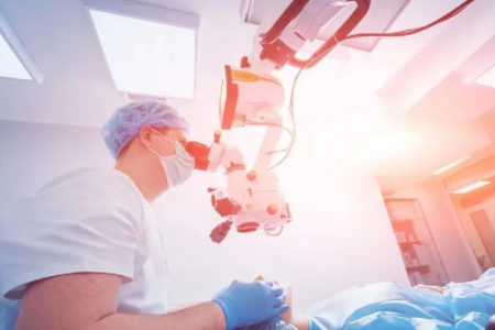 飞秒激光手术后多久可以玩游戏？