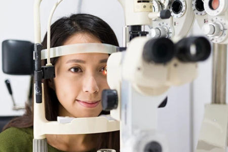 不考虑费用，半飞秒手术和ICL晶体植入手术哪个好？