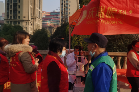 沃瑞眼科走进肥西县肥光社区，开展公益眼健康体检