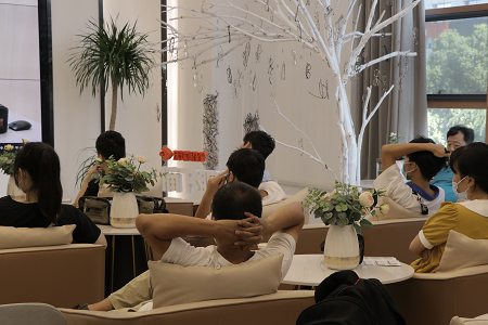 暑期近视防控有哪些方法？