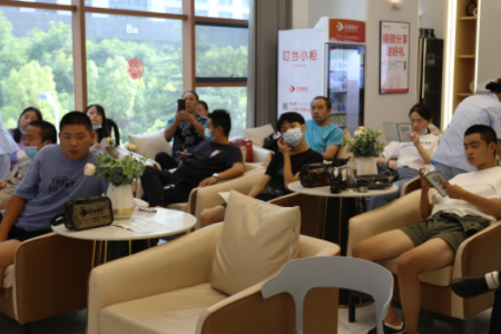 为什么合肥全飞秒激光近视手术费用那么贵？